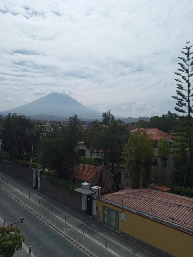 El Monarca Arequipa Exterior foto